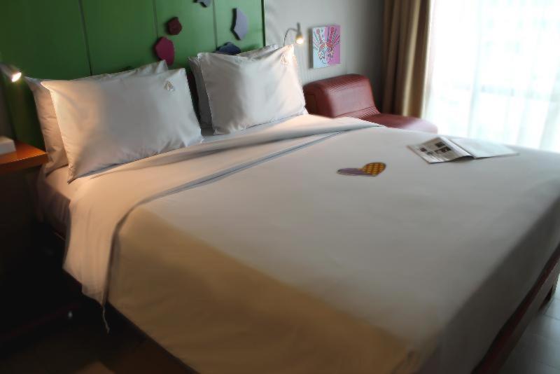 Maxonehotels.Com At Sabang Jakarta Room photo
